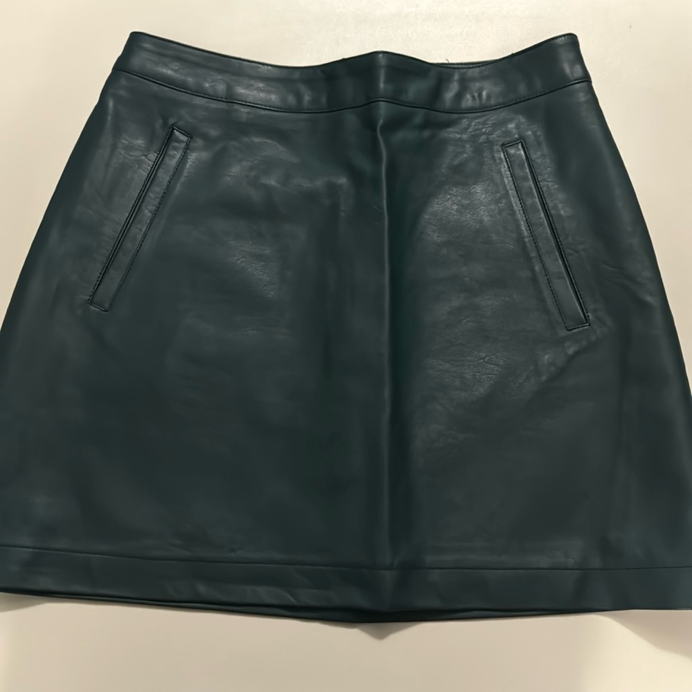 Forever 21 Dark Green Faux Leather Skirt